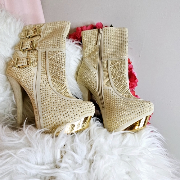 Exquisite Golden Studded Platform Mid-Calf Boots, Leather and Suede, S 7.5 H 6" - Picture 4 of 11
